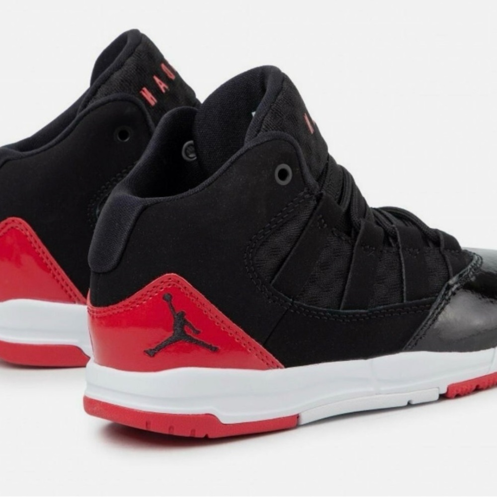 Jordan Max Aura (PS) Size 11.5C Toddler Shoes